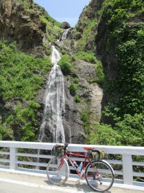 泊川滝