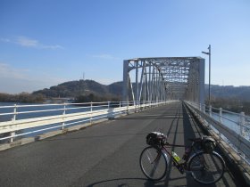 霞橋側道橋
