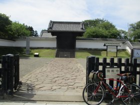 旧弘道館 正門